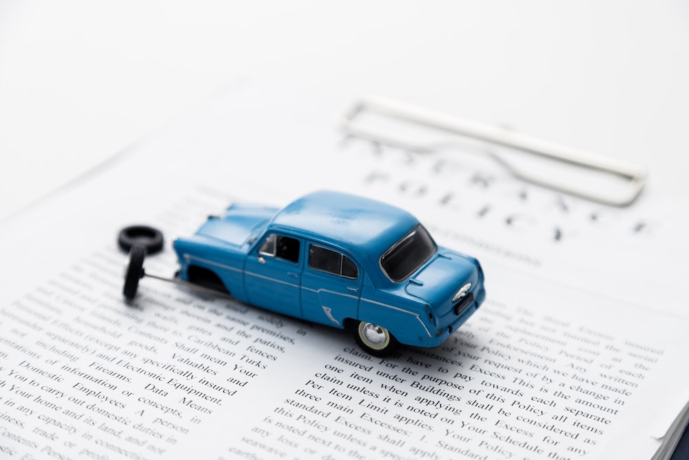Les conséquences de la conduite sans permis sur l'assurance jeune conducteur