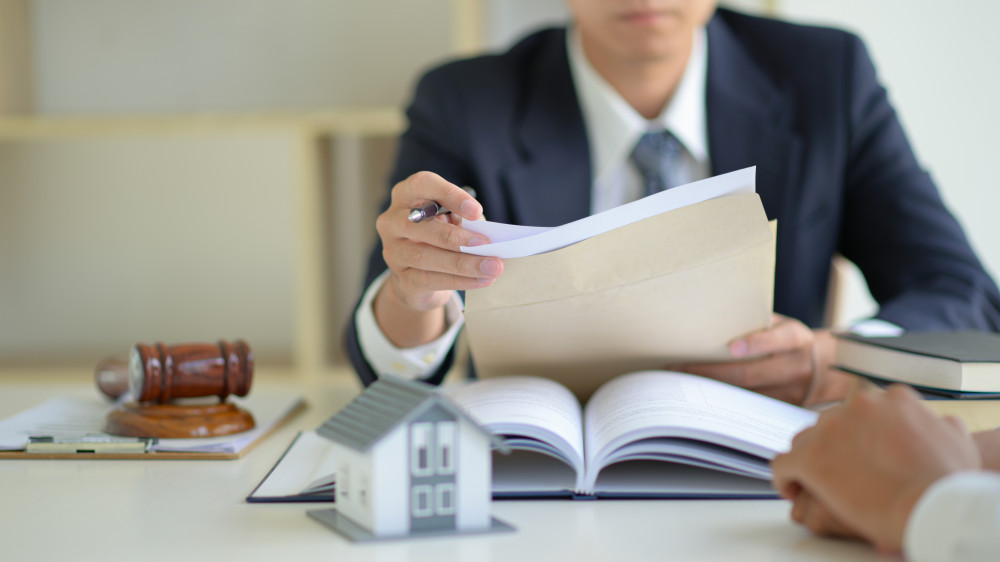 L'avocat immobilier : son rôle et ses interventions clés